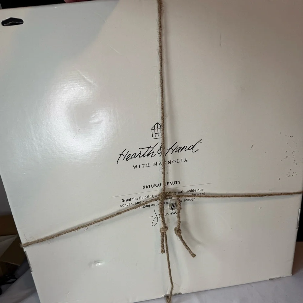 Hearth and Hand 21” Preserved Mixed Leaf & Grass Spring Wreath NIB